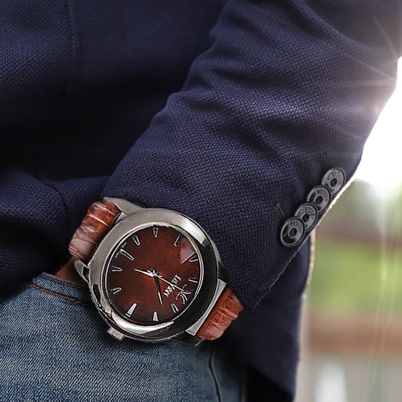 😢SOLD—Limited Edition Le Vian 18' Watch - Picture 7 of 8